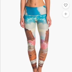 Teeki Unicorn Wrangler Hot Pant Leggings